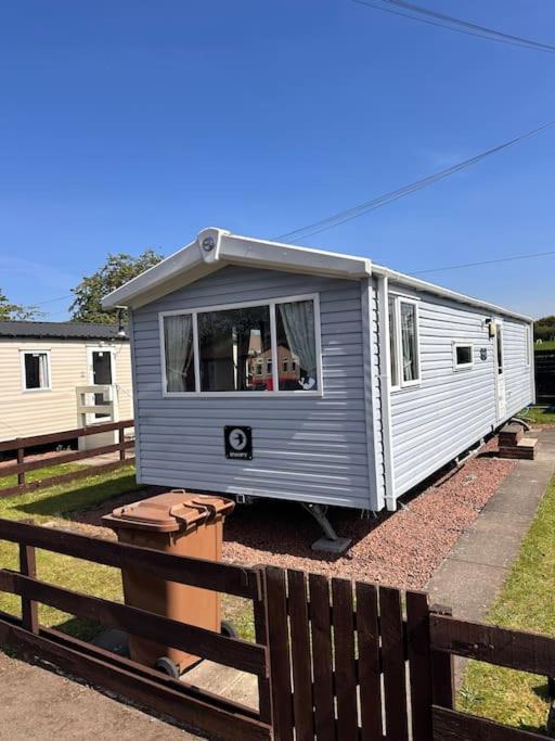 3-Bedroom Swift Caravan - Uddingston, Glasgow Exteriör bild