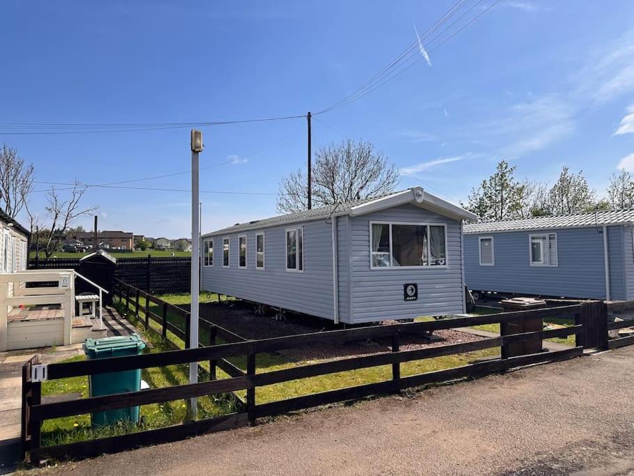3-Bedroom Swift Caravan - Uddingston, Glasgow Exteriör bild