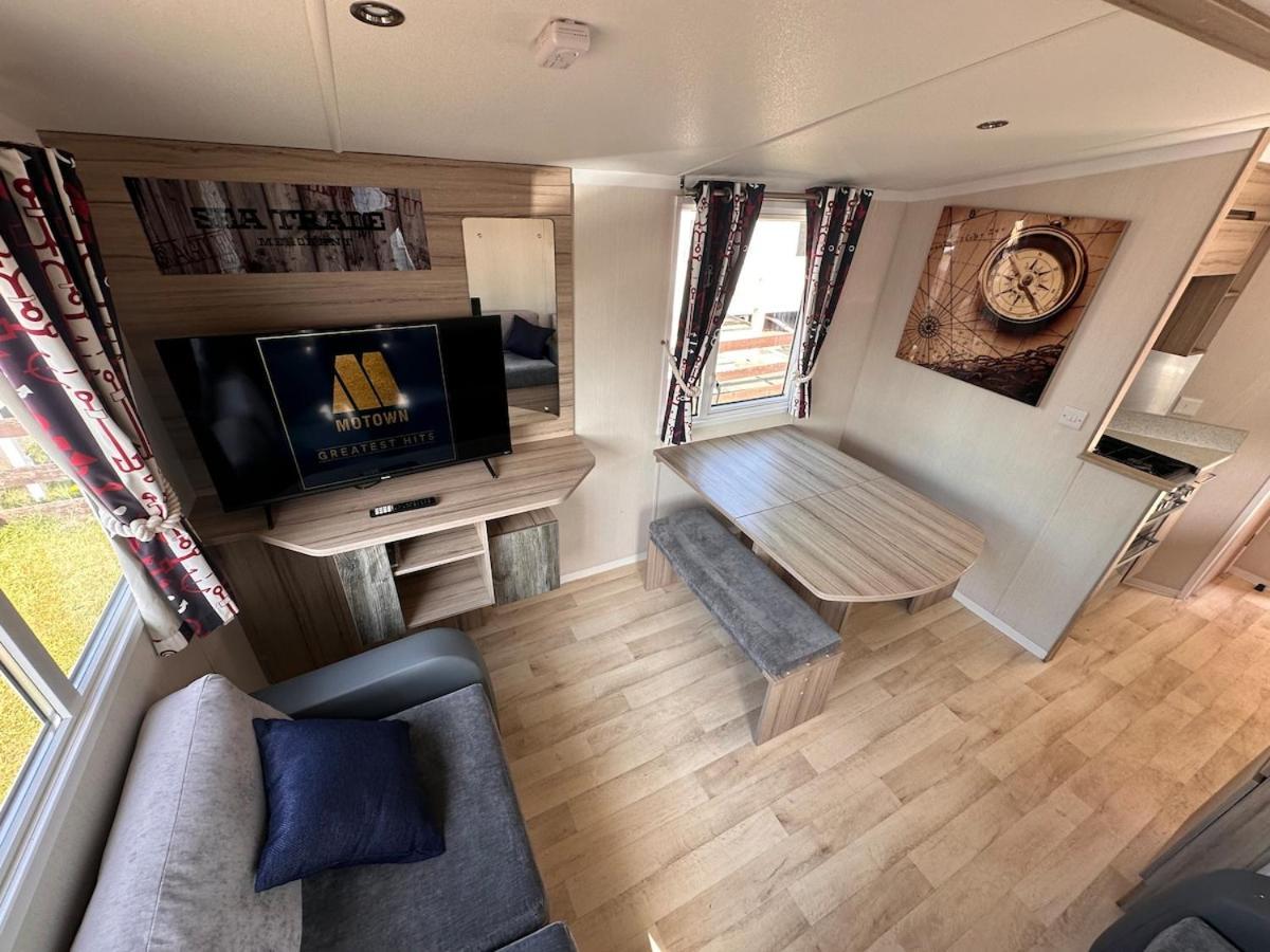 3-Bedroom Swift Caravan - Uddingston, Glasgow Exteriör bild
